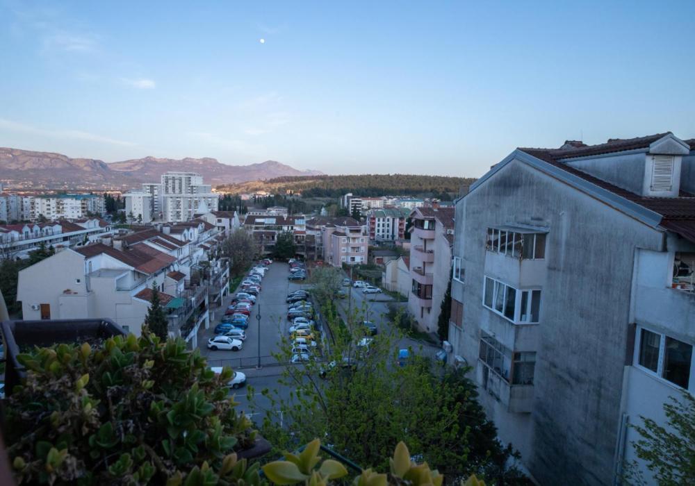 Cushy Apartment Close To City Centre Podgorica Exterior photo